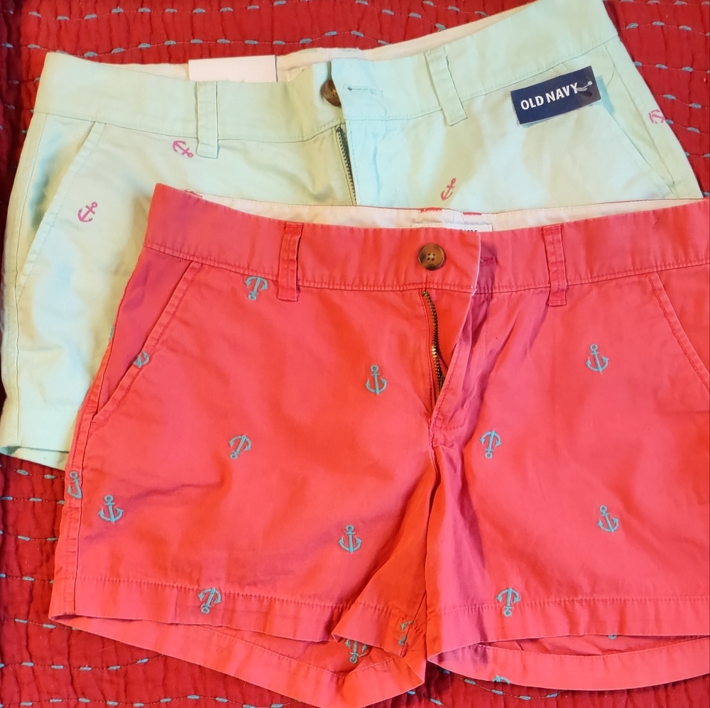 NWT- Old Navy Red and Mint Anchor Print Women Shorts